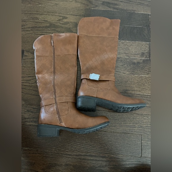 St. John's Bay Womens Duluth Block Heel Riding Boots Size 9 - Picture 9 of 10